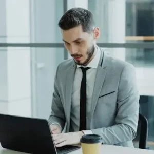 Level 3 Diploma in Business Administration (RQF)
