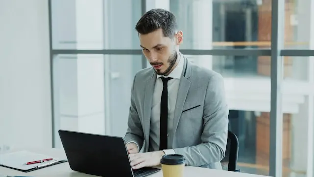 Level 3 Diploma in Business Administration (RQF)
